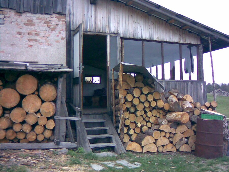 Ловна хижа - м. "Омана"