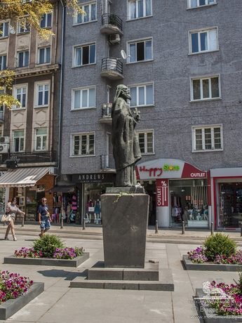 Паметник на Патриарх Евтимий - София