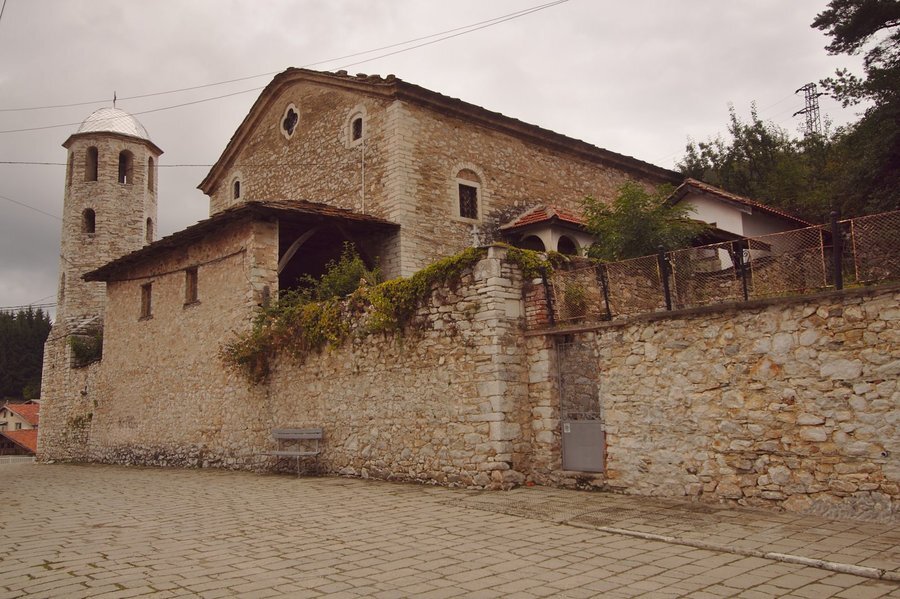 Църква "Свети Архангел" - Лилково