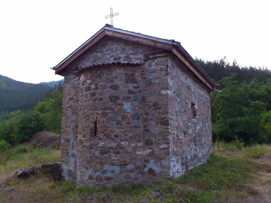 Църква "Св. Архангел Михаил" – Горановци