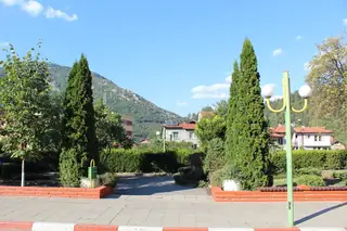 Градски парк - Своге — Своге