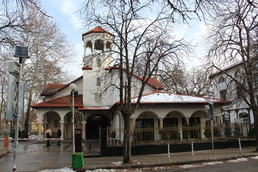 Храм "Преображение Господне" - София