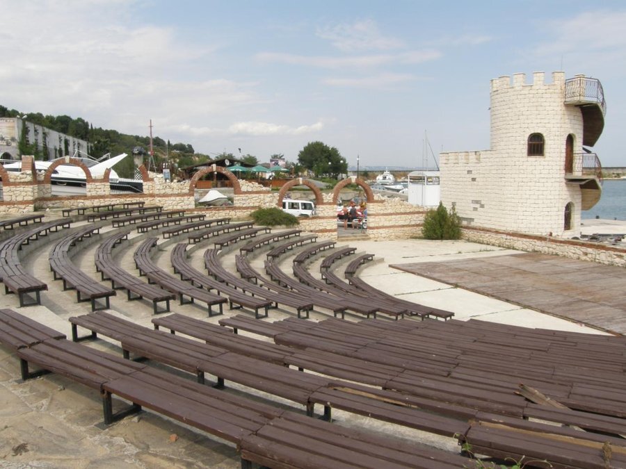 Амфитеатър - к.к. Златни пясъци