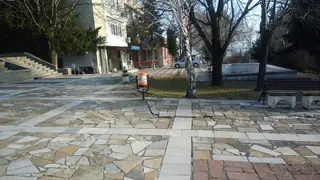 Площад "Трети март" - Мъглиж — Мъглиж