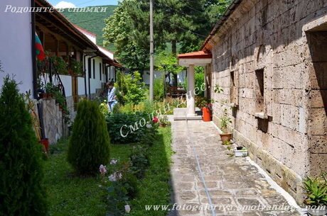 Баткунски манастир "Св. св. Петър и Павел" - Паталеница — снимка