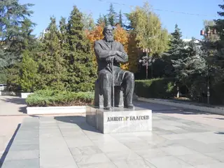 Паметник на Димитър Благоев (Дядото) - Благоевград — Благоевград