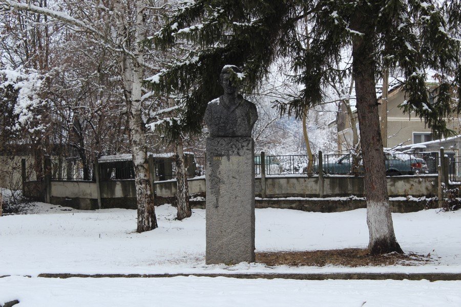 Паметник на Никола Еленков (Станчо) - Димово