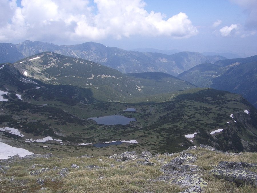 Долнолеворечки езера