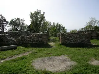 Митрополитска църква "Свети Никола" - Мелник — Мелник