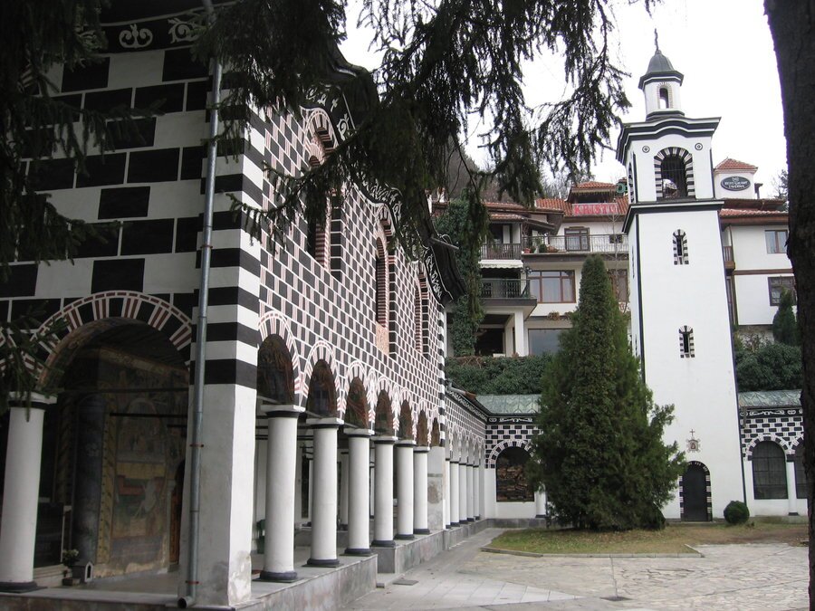 Църква "Въведение Богородично" - Благоевград