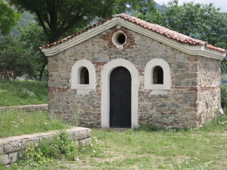 Параклис "Покров Богородичен"