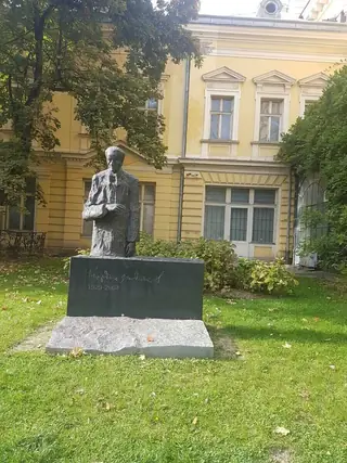 Паметник Йордан Радичков — София