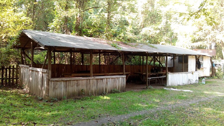 Зона за отдих при о-в Алеко