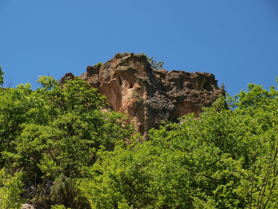 Вкаменената гора - Равен