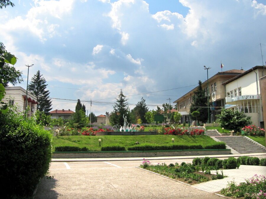 Паметник на антифашистите - Стрелча