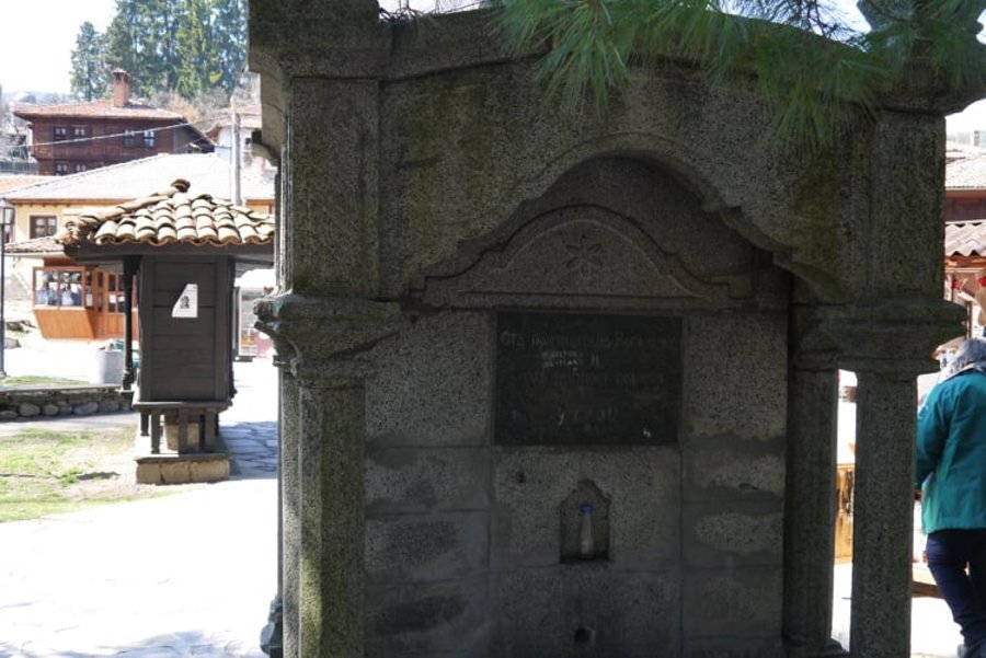 Чешма в чест на Рашко Маджаров - Копривщица