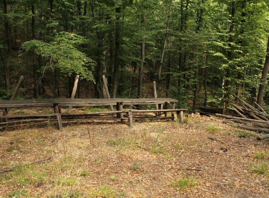 Местност "Миризливото кладенче" - Смядово