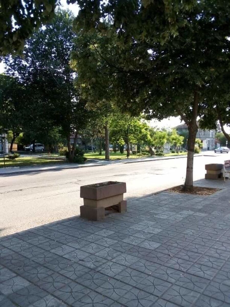 Централен градски площад - Мартен