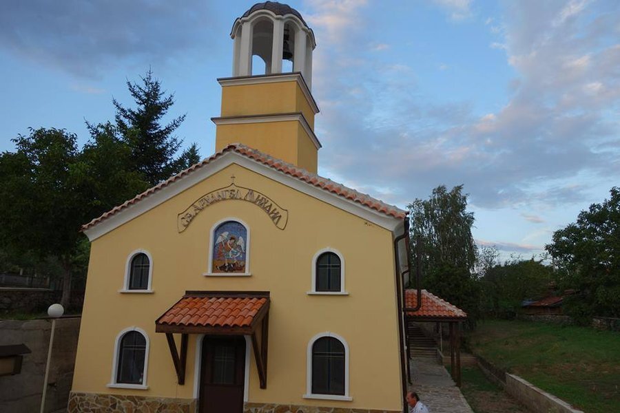 Църква "Св. Архангел Михаил" - Твърдица