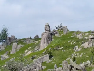 Скално образувание "Чакащата майка" - Копривщица — Копривщица