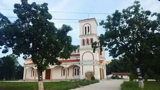 Храм "Св. Мчци София, Вяра, Надежда и Любов" - с. Стряма — Стряма