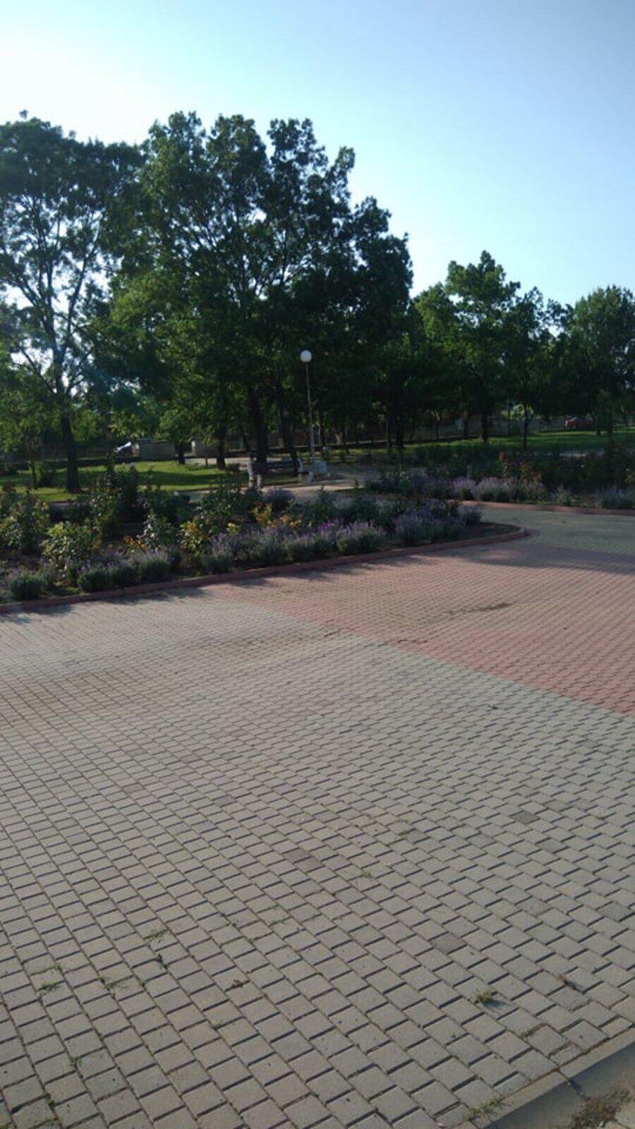 Парк "Младост" - Стралджа