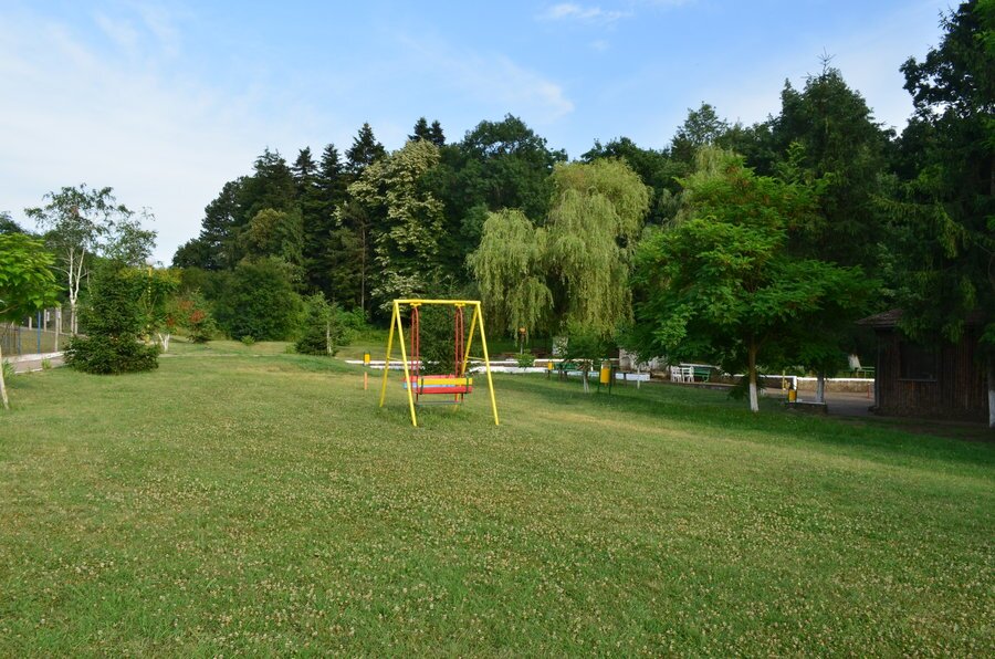 Зоопарк "Гергана" - Кнежа