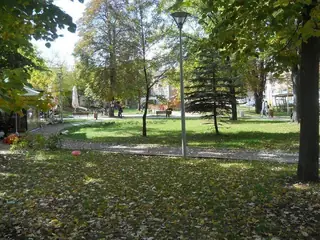 Парк "Жп гара" - Перник — Перник