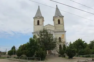 Храм "Св. Троица" - Капитановци — Капитановци