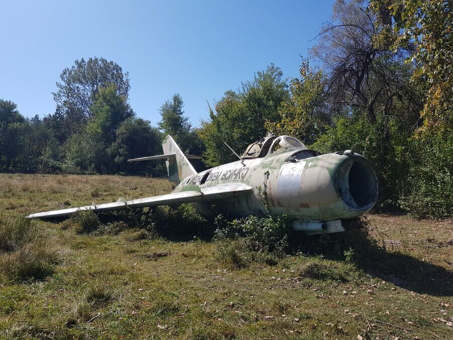 Самолет МиГ-17 - Априлци