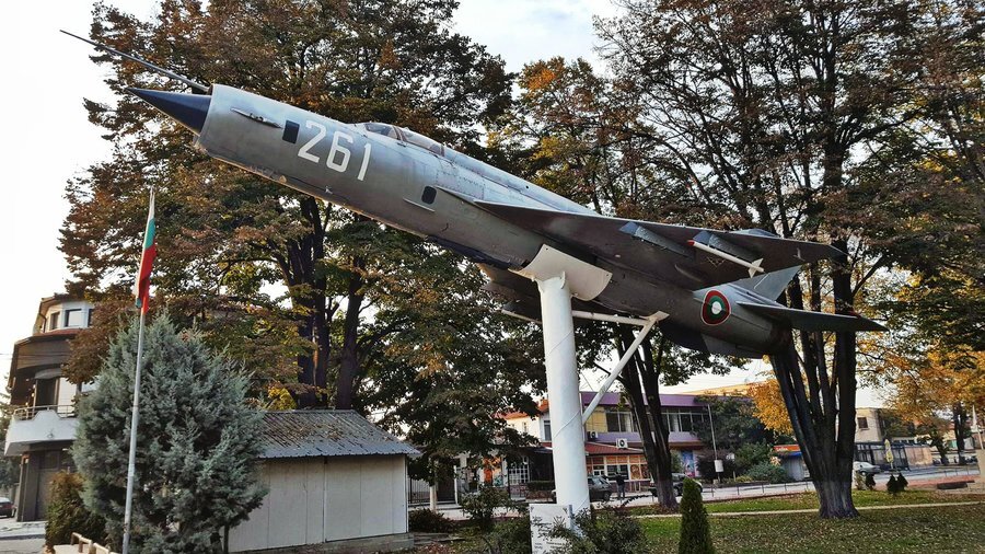 Паметник в памет на фронтоваците от село Йоаким Груево