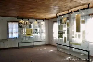Архитектурно-исторически комплекс "Даскалоливницата" – Елена — Елена