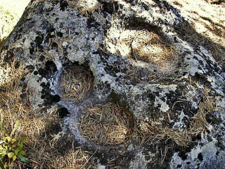 Мегалитно светилище "Царев връх"