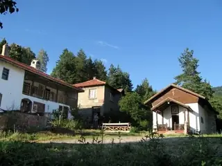 Кладнишки манастир "Св. Николай Мирликийски" - Кладница — Кладница