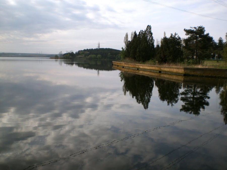 Язовир "Розов кладенец" - Гълъбово
