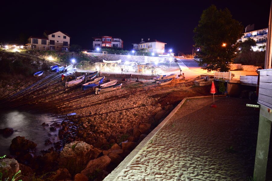 Рибарско пристанище - Тюленово