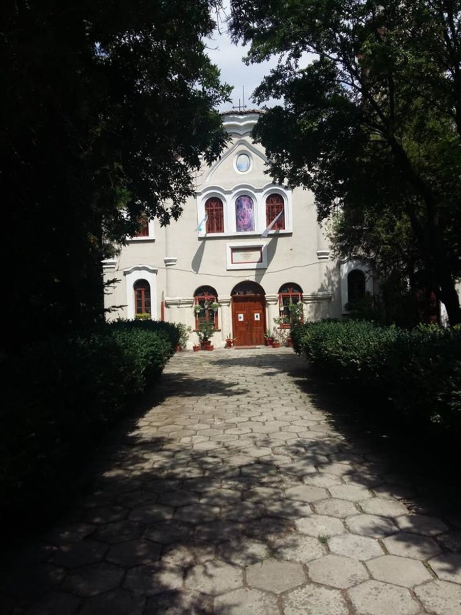 Църква "Св. Троица" - Ямбол