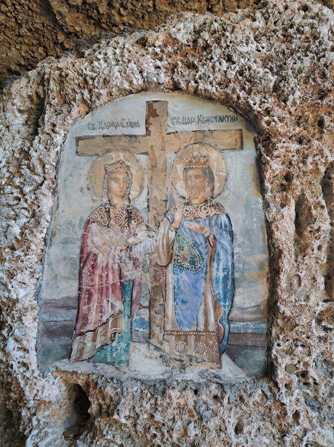 Скална църква "Св. Св. Константин и Елена"