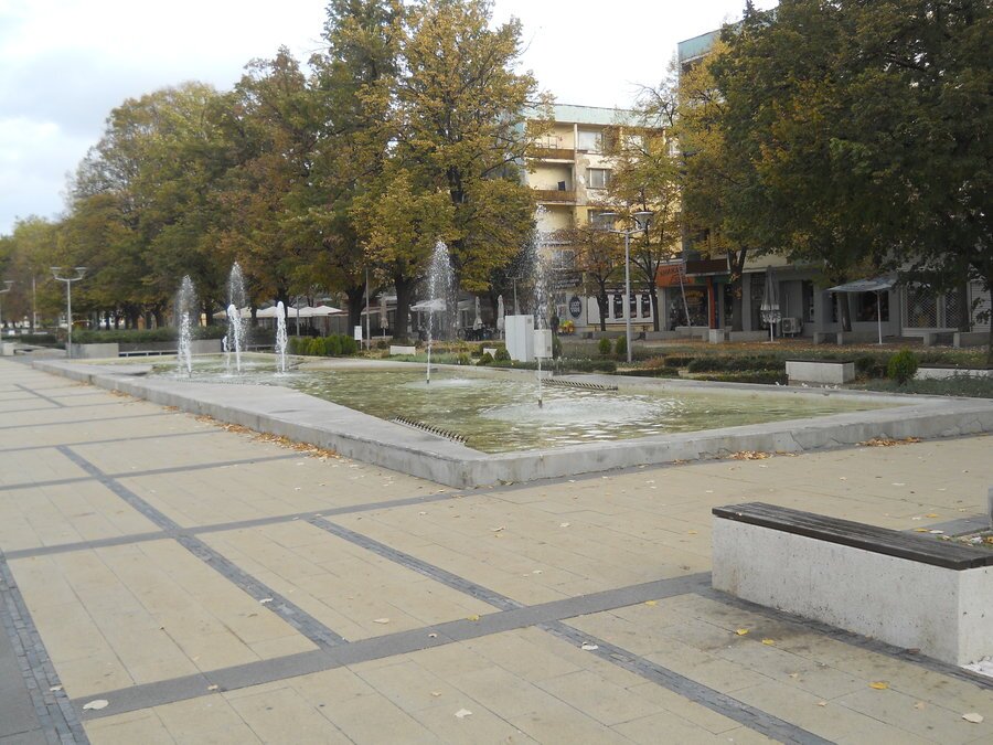 Водна каскада и фонтан - Перник