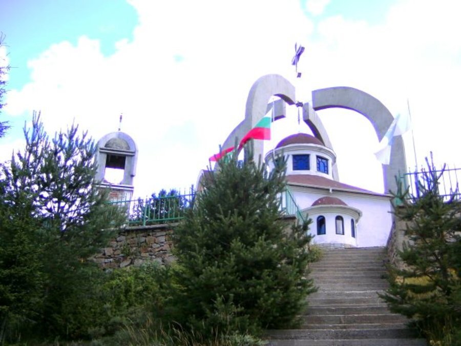 Православен храм "Свети Георги Победоносец" - Кожари