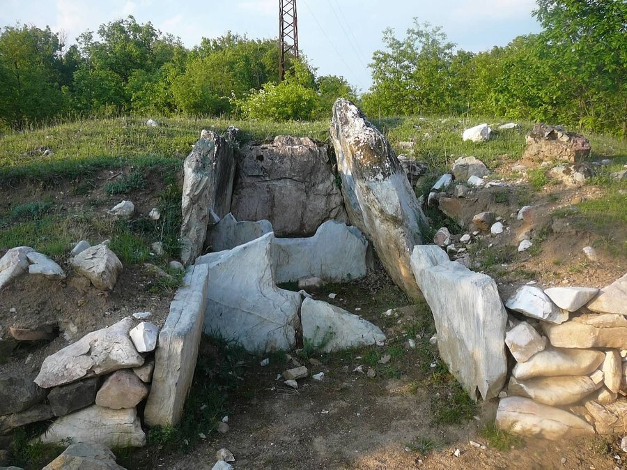 Долмен - Евренозово