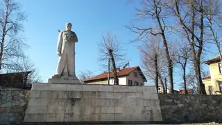 Паметник на загинали в борбата за Народна свобода - Ракитово — Ракитово