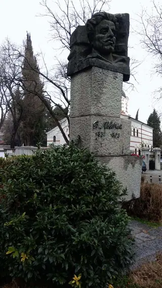 Бюст - паметник на Васил Левски - Стара Загора — Стара Загора