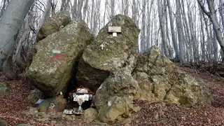 Скален параклис Св. Пантелеймон — София