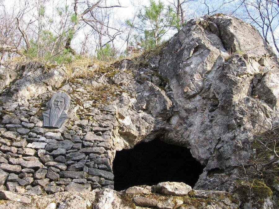Пещерата на Св. Иван Рилски - Скрино