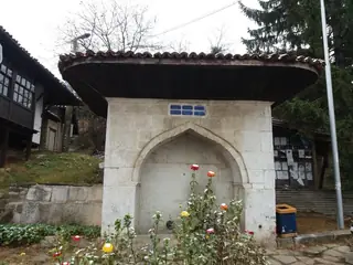 Пазарска чешма - с. Арбанаси — Арбанаси