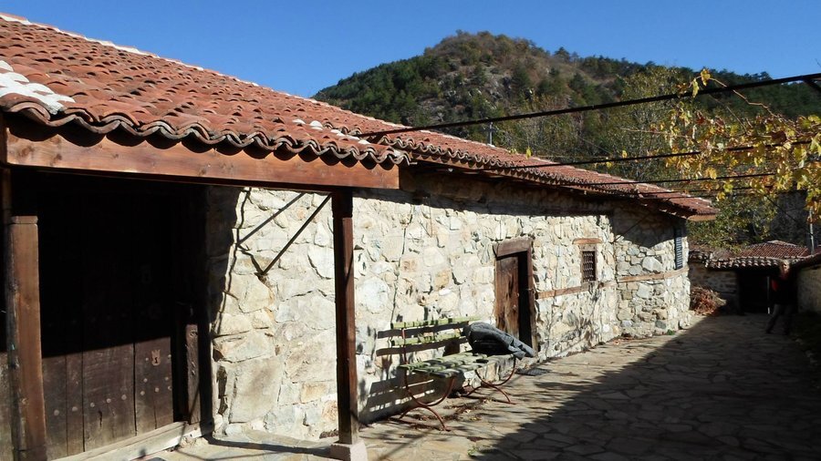 Църква "Св. Параскева" - Енина