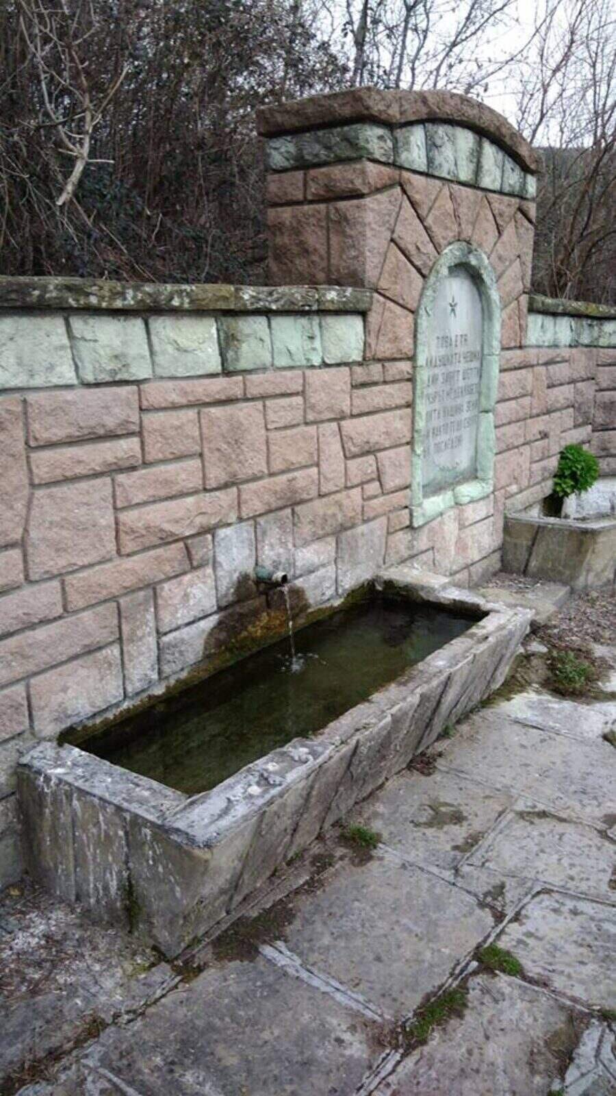 Хайдушката чешма - с.Малко Чочовени