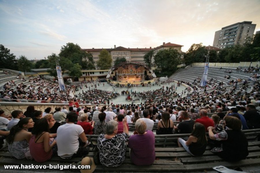 Културно-спортен комплекс "Спартак" - Хасково