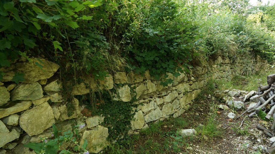 Средновековен град - крепост Левке – Голямо Белово